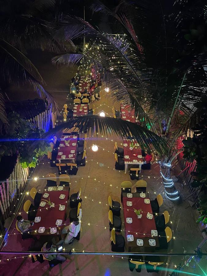 Sea Beach Resort Negombo Extérieur photo