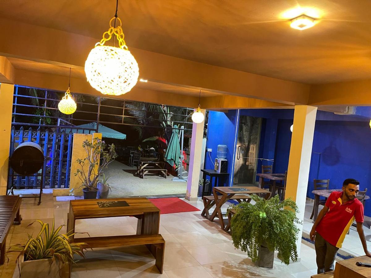 Sea Beach Resort Negombo Extérieur photo