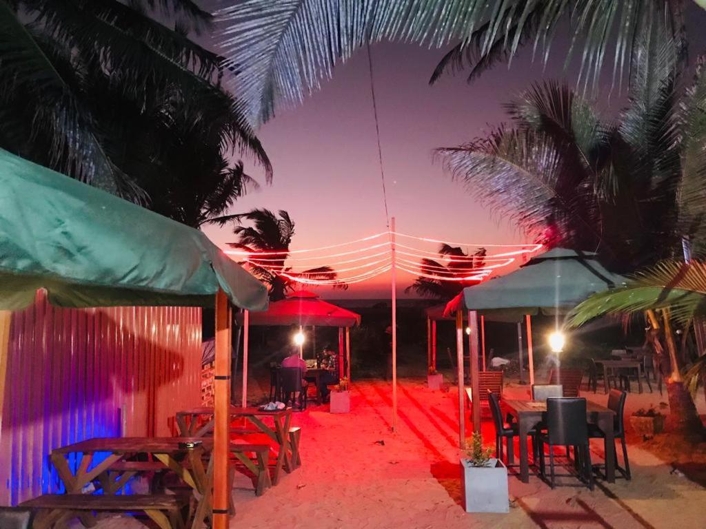Sea Beach Resort Negombo Extérieur photo